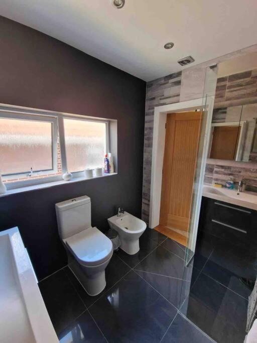 Lovely Studio Annex In Lilliput Poole Exteriör bild